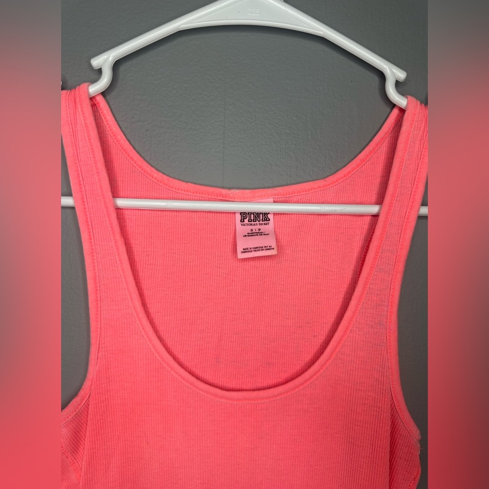 Pink Victoria secret Women's Pink Tank Top - Picture 4 of 9